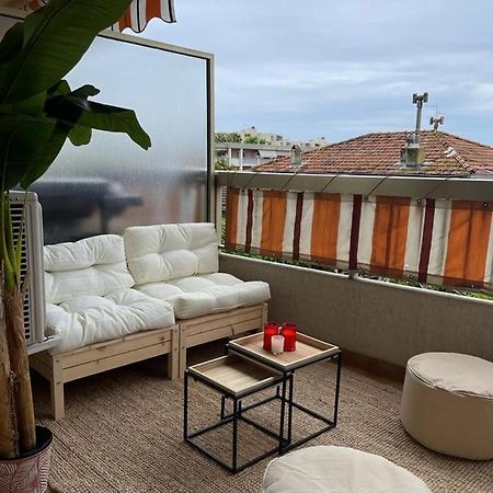 Grand 2 Pieces A 4Mns De La Plage Cagnes-sur-Mer Exteriör bild