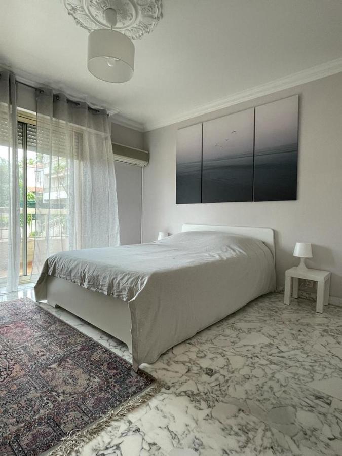 Grand 2 Pieces A 4Mns De La Plage Cagnes-sur-Mer Exteriör bild